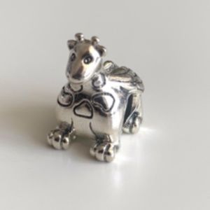 Authentic Pandora VERY RARE WinniPer Staff Charm